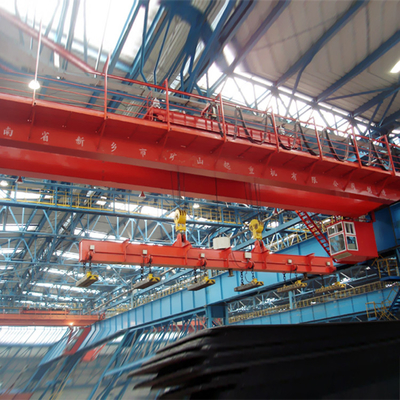 50-τόνος διπλός γερανός γεφυρών ηλεκτρομαγνητών υπερυψωμένων γερανών δοκών για το χαλυβουργείο